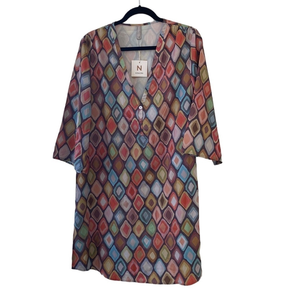 Noracora New with Tag Sz L Dress V-Neck 1
Button front 3/4 Sleeve Bells Sleeve